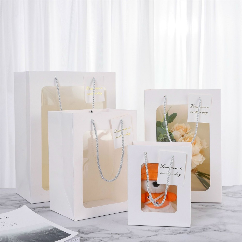 Пакет с ПВХ окном белый 15*20*10см